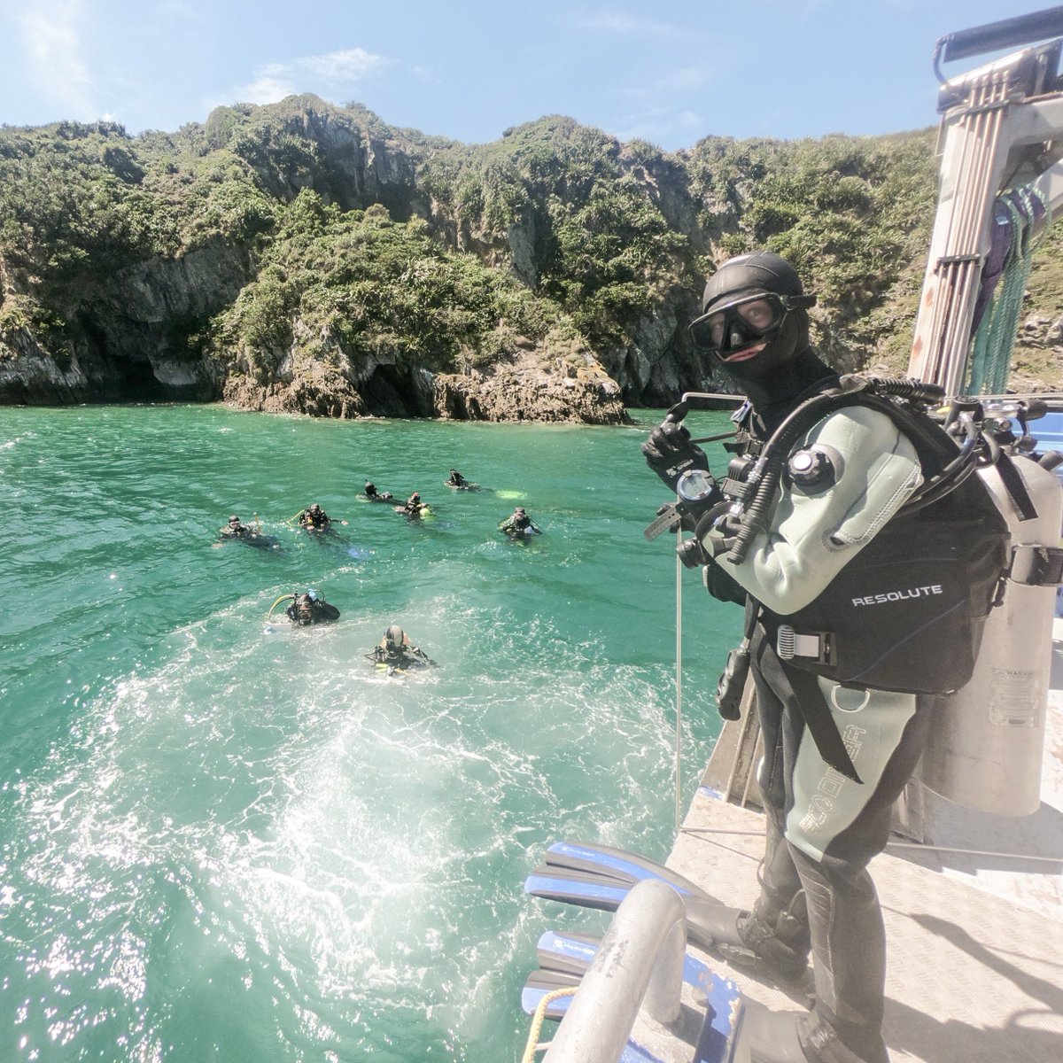 The crew were aboard the  @otago RV Polaris II for 3 weeks to collect different benthic (seafloor) species from different locations from the Marlborough Sounds, part of our Ecosystem connectivity project.