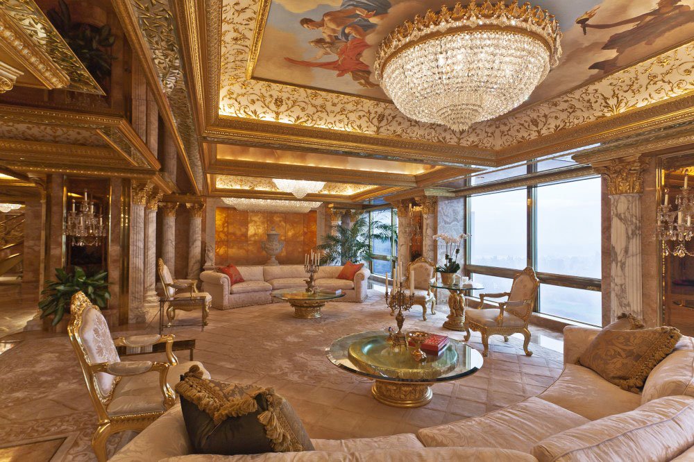 iamelisabethp's tweet photo. @DonaldJTrumpJr Coming from someone whose family home literally looks like inspired Louis XVI and Marie Antoinette's palace at Versaille. https://t.co/73zgVdyUmp