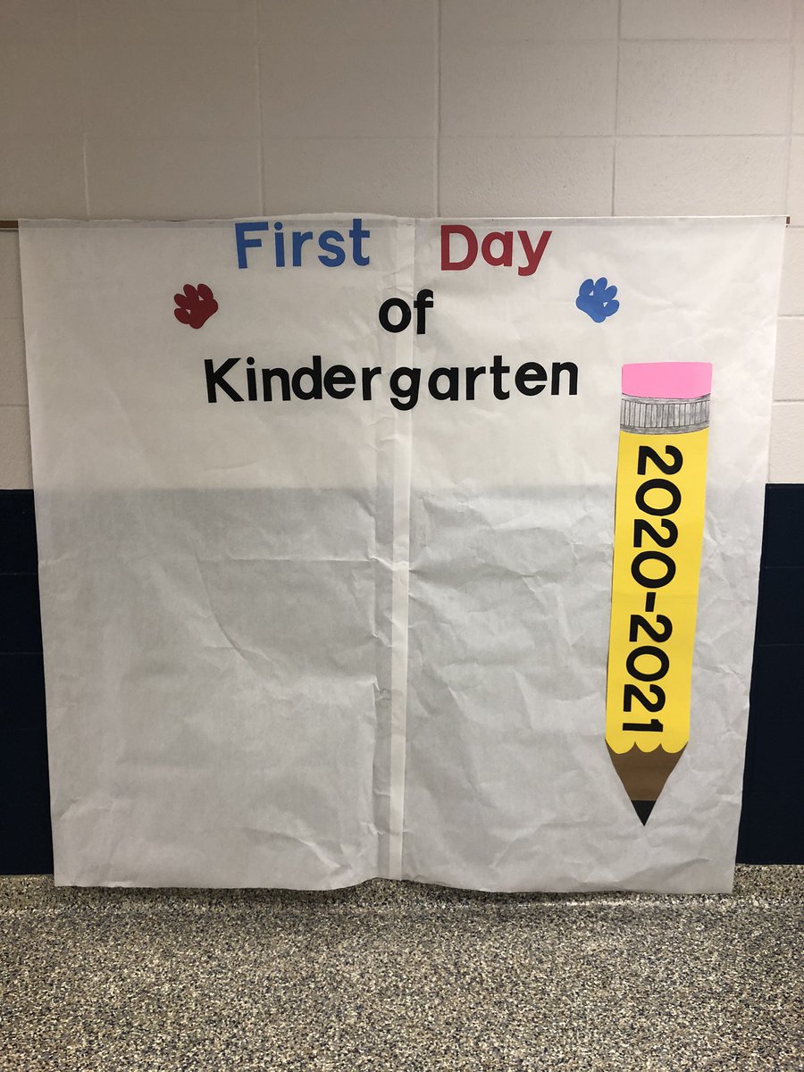 MrsBakerPVE's tweet photo. We are busy getting ready for our new learners!! Thank you to our amazing paras for bringing my vision to life! #iteachkinder #pvestrong https://t.co/FRVfQYNqYn