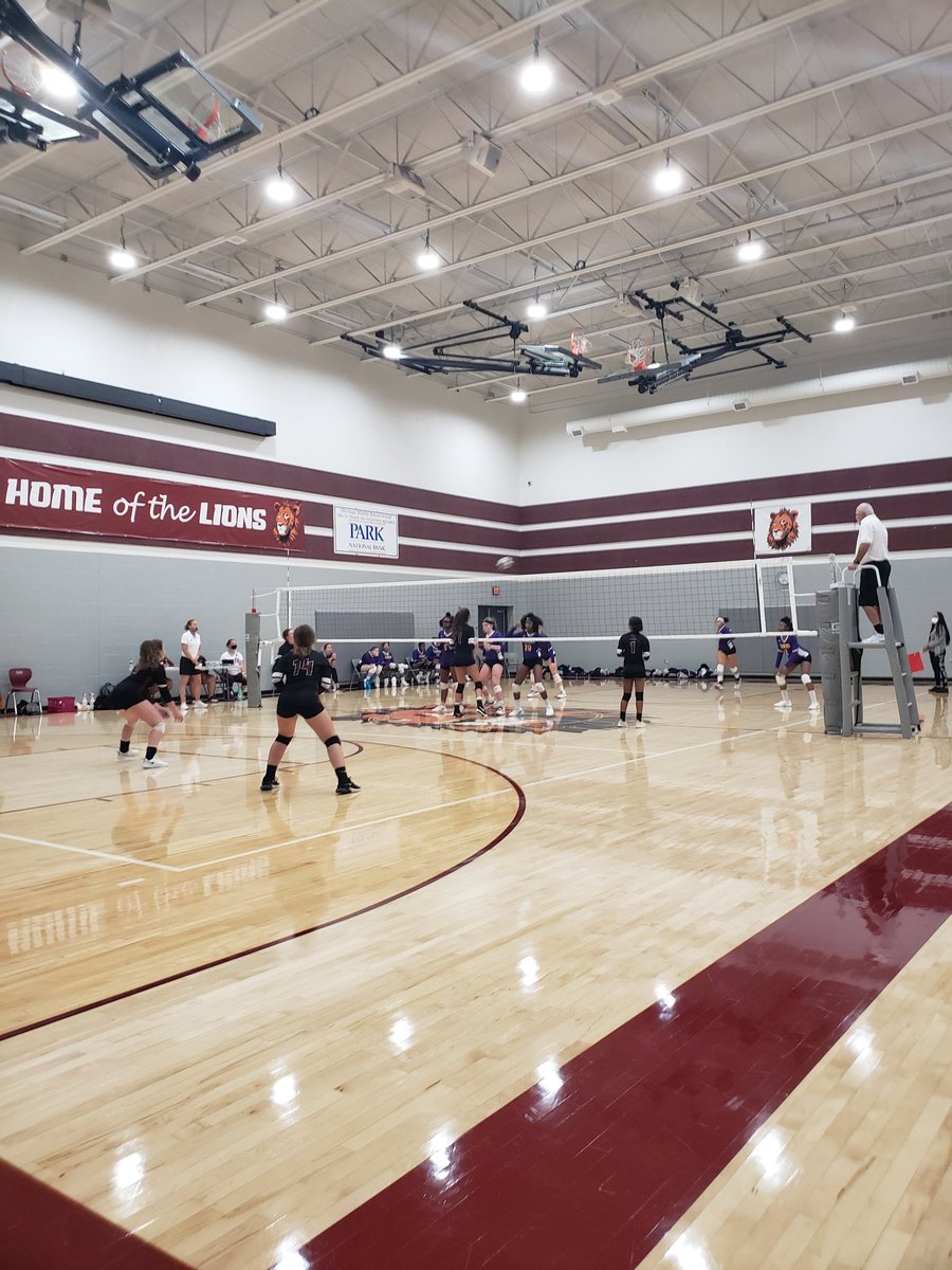 nsadler83's tweet photo. 7th and 8th grade @OT_OH_Vball taking on Reynoldsburg this evening. Go Lions! @OT_OH https://t.co/r98gsGKqcW