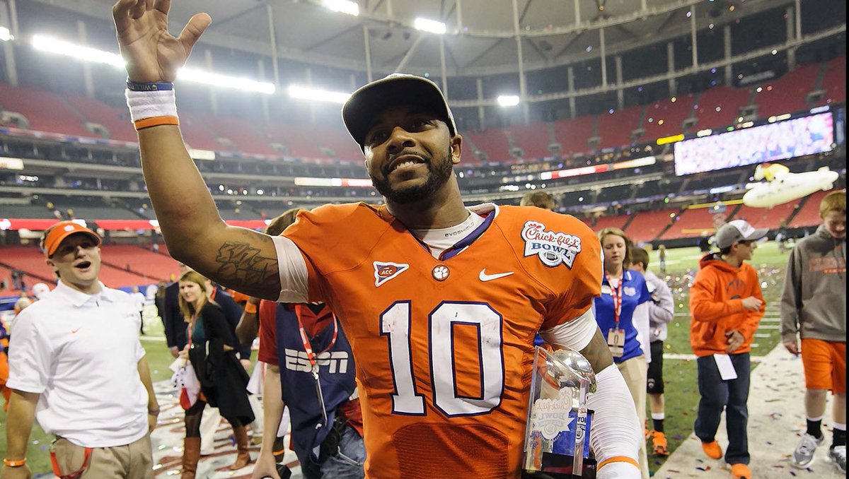 Fresh off the first 11-win season in 31 years, Boyd had a decision to make, leave school for an NFL dream, or return to Clemson to elevate his legacy even higher. Tajh chose to come back for his senior year, having already broken 51 school records, but there was more to be done.