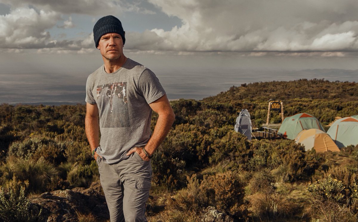 6) With an individual well costing $50,000, Chris Long started to look for unique ways to educate and raise money.This is where “Conquering Kili” came in.Long and former NFL player/Army Green Beret Nate Boyer started organizing a fundraising climb of Mount Kilimanjaro.