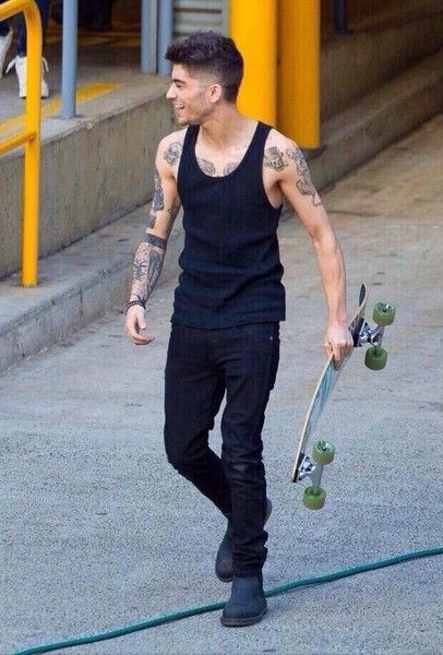 one direction skate boarding—a thread