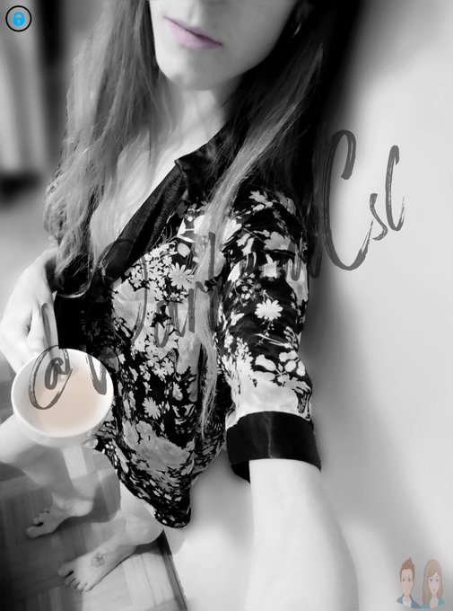 Good morning💜 breakfast time☕☕ dale RT si me invitas a desayunar😜 #GoodMorning #buenosdias #breakfast<a href="/tag/goodmorning"class="tags"><span>#goodmorning</span></a><a href="/tag/buenosdias"class="tags"><span>#buenosdias</span></a><a href="/tag/breakfast"class="tags"><span>#breakfast</span></a><a href="/tag/juevessensual"class="tags"><span>#juevessensual</span></a>