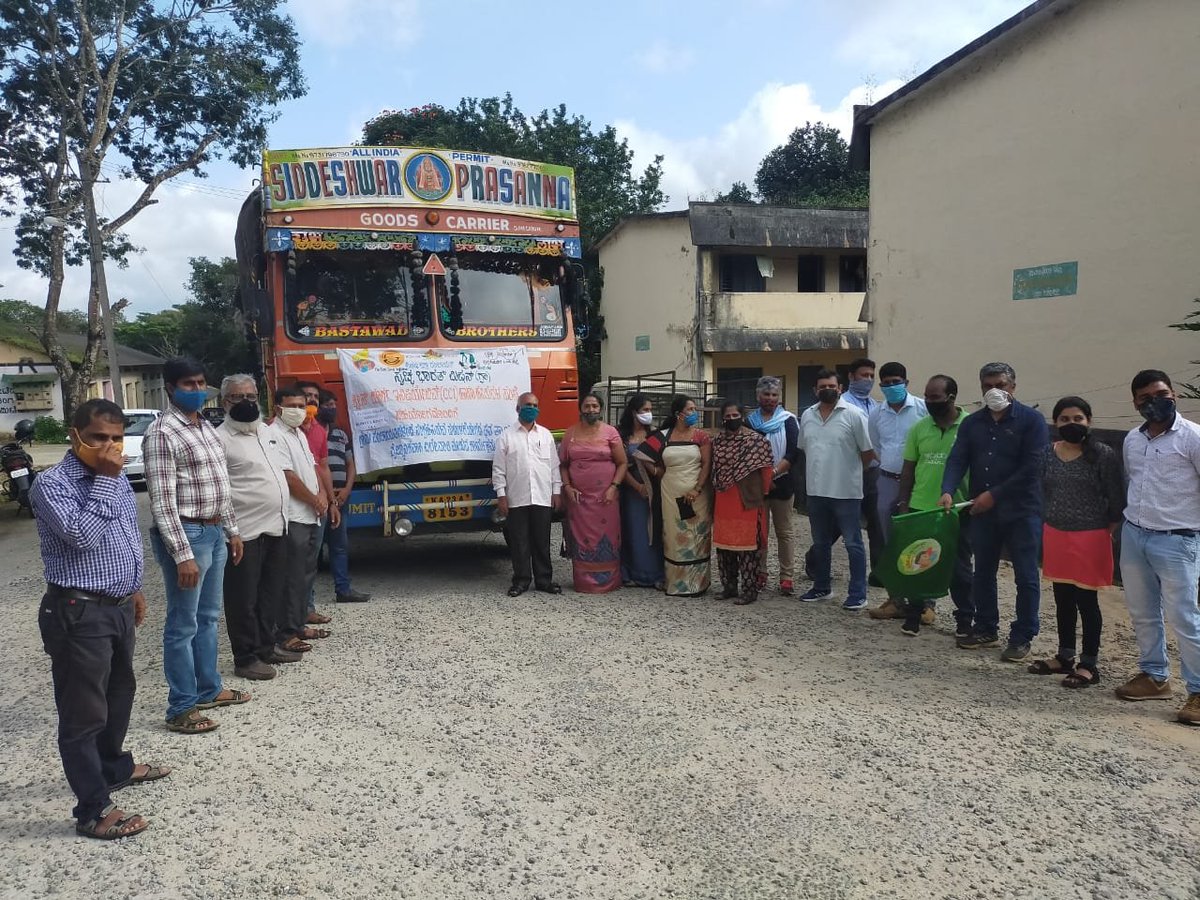 CleanCoorg's tweet photo. It took 3 years of hard work for the volunteers of The Clean Coorg Initiative to bring about a 4 way strategic partnership agreement between The Kodagu Zilla Panchayat, The Kodava Koota Trust, (group of passionate overseas Kodavas) &amp; Hasiru Dala (solid waste management service) https://t.co/1cDePLeUVH