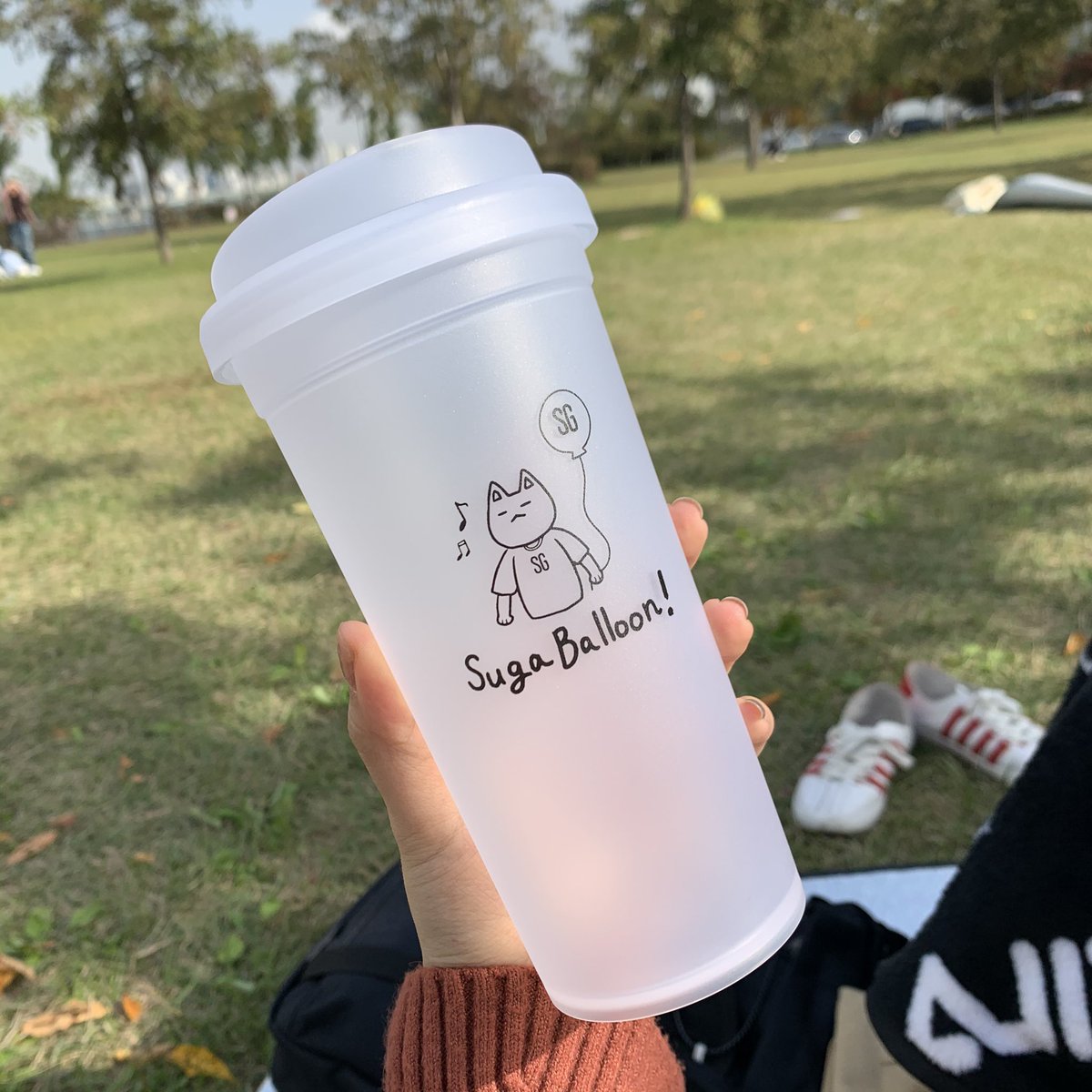 suga balloon cup ~ $8.38opaque (x3)white (x2)