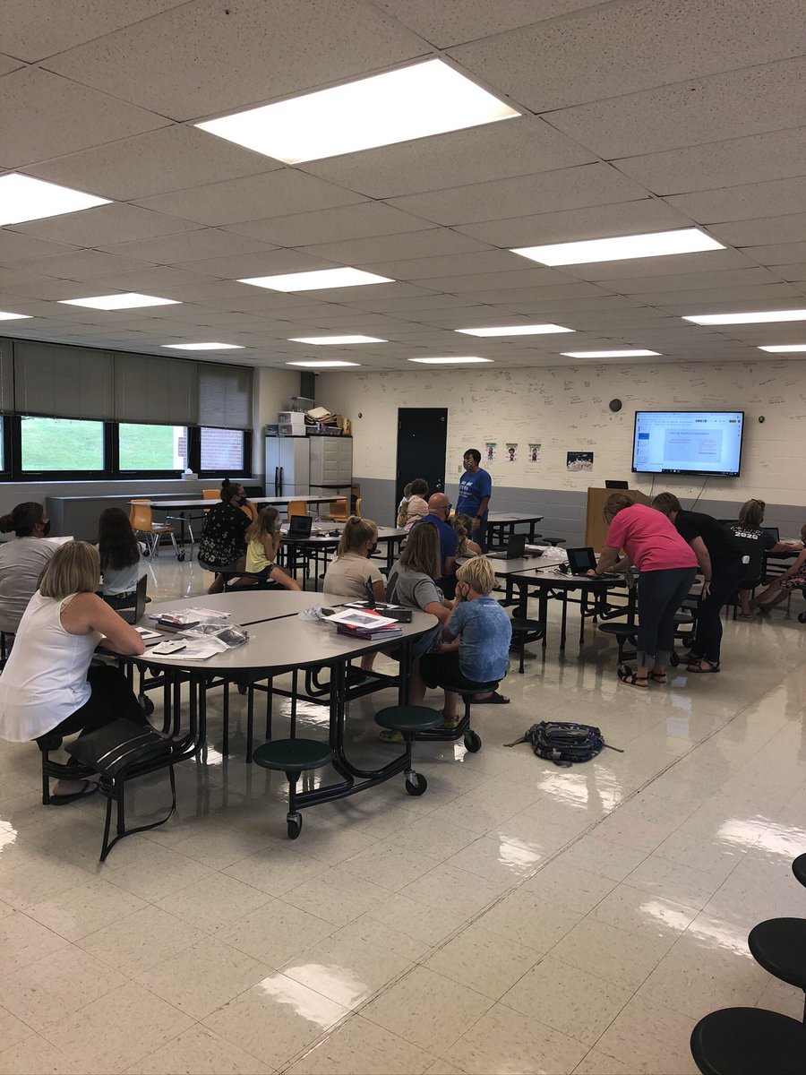 Another night of device pickup and orientation. 2nd &amp; 3rd Grade tonight. @CCSchoo1s @CCSLeader #GLECardinalPride