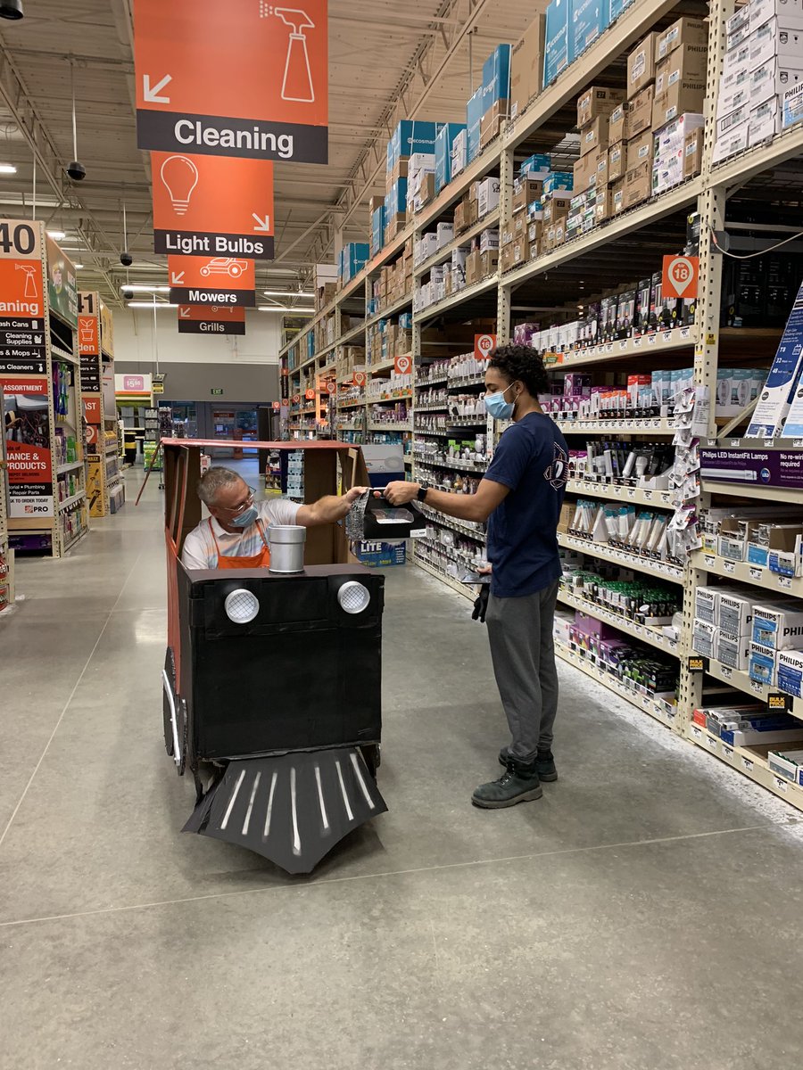 OmyThd's tweet photo. Freight Train Day... today we want to show appreciation to our Freight Team... we are so thankful for having such an amazing team! #associaterecognitionweek #Homedepot1755 #Homedepot @JoseJim52583503 @jhiltonthd https://t.co/0jzIsrgGnw
