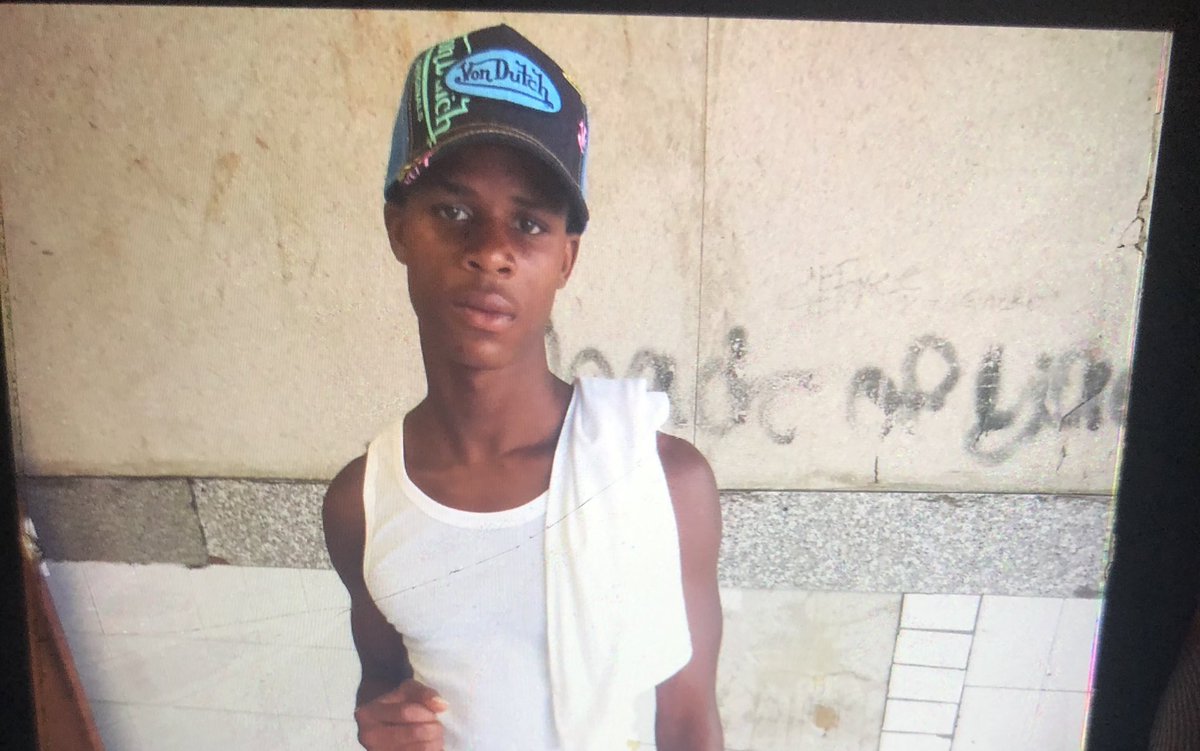 All_Out_DC's tweet image. Say his name #deonkay 

Say his name #deonkay 

Say his name #deonkay 

Say his name #deonkay 

Say his name #deonkay 

He just turned 18 and @DCPoliceDept murdered him