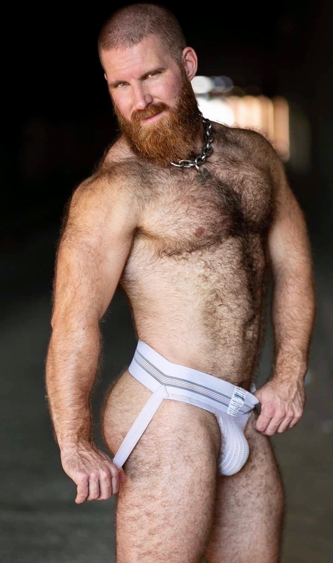 September 2, 2020 #hairsome #hairychest #hairygay #hairyfan #scruff #beardedhomo #beard #hairymen #gay