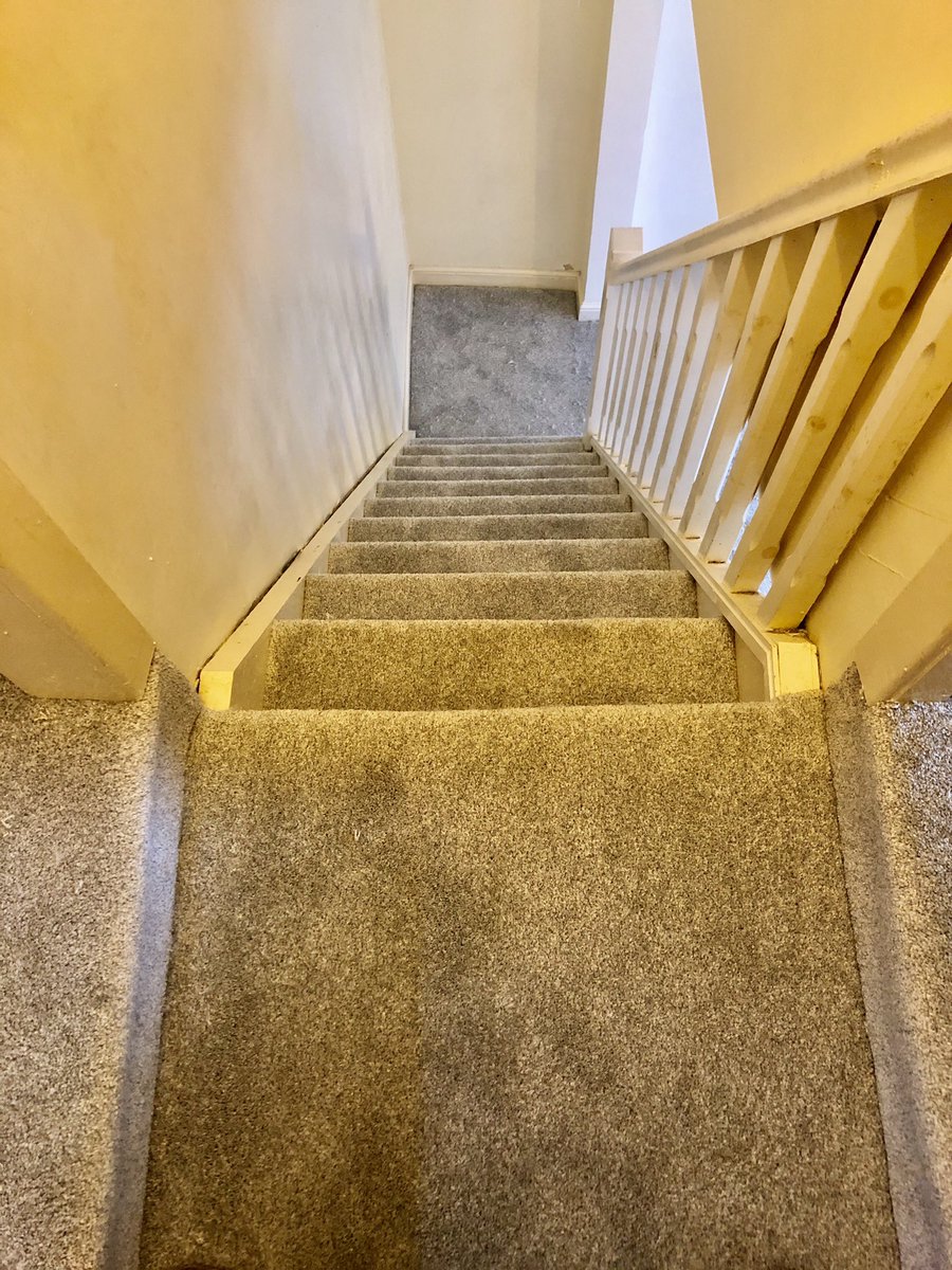 Not done stairs like this for along time!! Can’t say I’ve missed them to be honest!!! 😃 #openplan #stairs #rented #properties #flooring #carpet