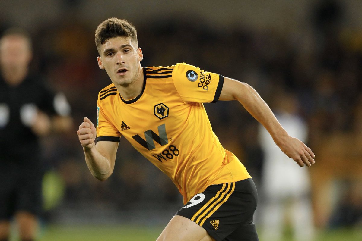 Ruben Vinagre  DEF  WOLPlaying position: LWBAppearances: 8 0 goals   0 assistsPer game:   0.5 shots   0.9 KPs 3 clean sheets 1 big chance created* statistics from Europa League 19/20