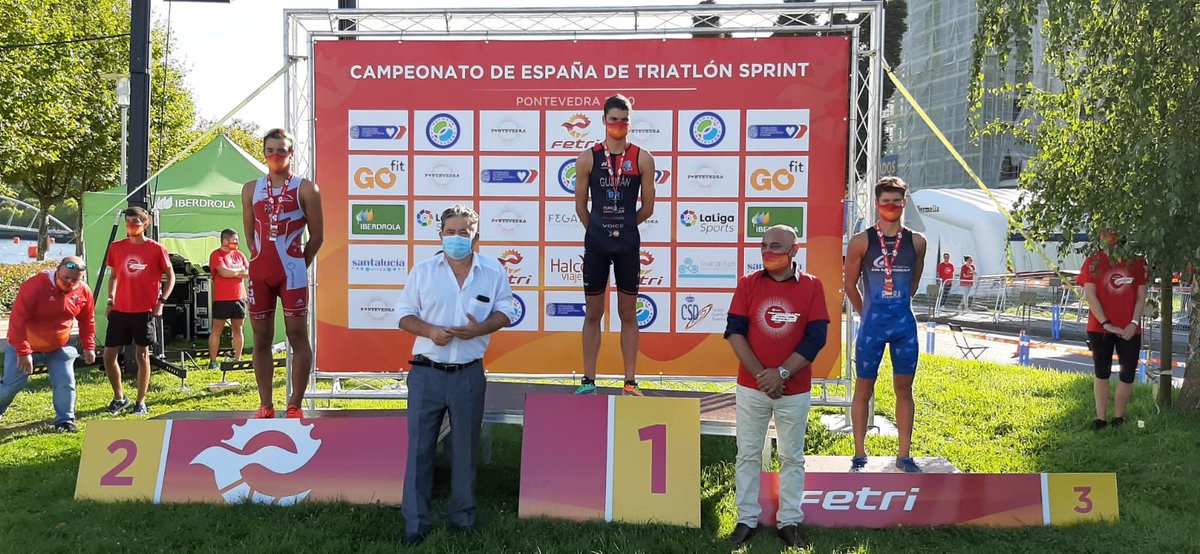 Enhorabona a Miguel Guzmán del ⁦<a href="/CTHURACAN/">TRIATLON HURACAN VLC</a>⁩ 🥇 que aconseguix la 1a posició a la categoria cadet al Campionat d’Espanya de Triatló de Pontevedra! 👏🏼👏🏼👏🏼

#FetriPontevedra
