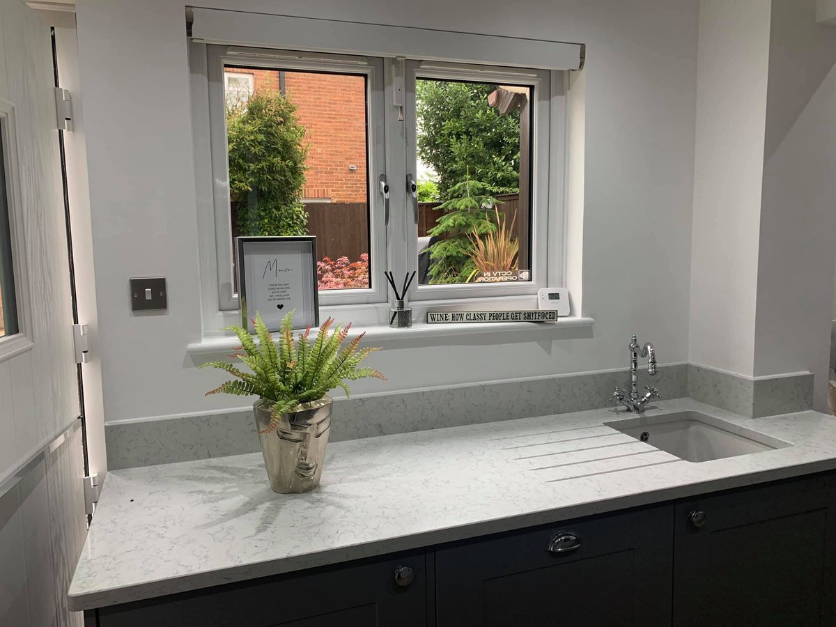 RegalKitchens1's tweet photo. This kitchen inspected earlier this week for our clients Mr & Mrs L in #dunmow is beautiful and elegant. #kitchelarder #quartz worktops/splash back, storage from @HafeleUK and @neffcookingpassion appliances
https://t.co/rctCQzIFrU
#whereclientisking #MyNeffKitchen #neffhome https://t.co/VJfLxXm2gn