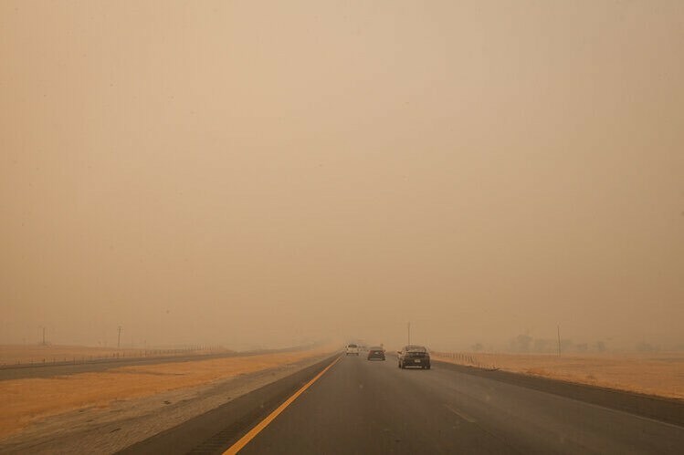 rafa_LAphotos's tweet photo. August 21, 2020 - Going to California with an aching in my heart
-
-
-
#goingtocalifornia #5north #smoke #badairconditions #wildfires #centralvalley #ca
#california #rafa2020 #rafa365 #canon5dmarkii #canon16to35 #widelens #digitalphotography
#lightroo… https://t.co/em1QN151Fz https://t.co/Lwnj4KBPXA