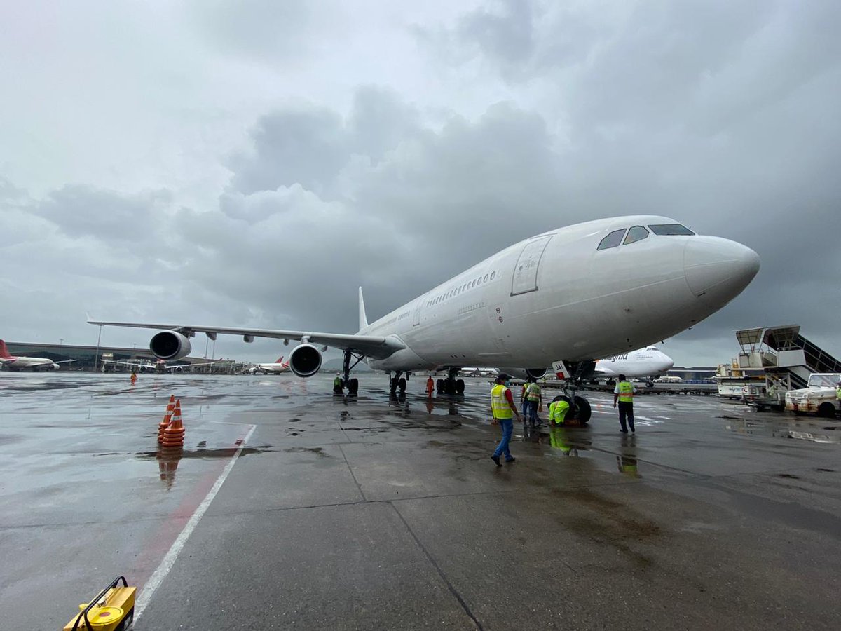 Vt Vlo Pa Twitter Hifly Airline S A340 300 Registered 9h Jai Arrived Csmia Official A Short While Back To Operate Cargo Flights For Flyspicejet This 21 Year Old A340 Has Had Its Seats Taken Out And