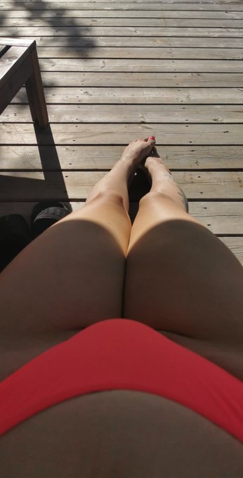 Just chilling by the pool earlier 🔥 it was hot out 🥵 Want to see more? https://t.co/ZNeWzx8EtE #legsfordays<a href="/tag/kitty"class="tags"><span>#kitty</span></a><a href="/tag/pool"class="tags"><span>#pool</span></a><a href="/tag/feet"class="tags"><span>#feet</span></a><a href="/tag/poolside"class="tags"><span>#poolside</span></a><a href="/tag/toes"class="tags"><span>#toes</span></a><a href="/tag/bathingsuit"class="tags"><span>#bathingsuit</span></a>