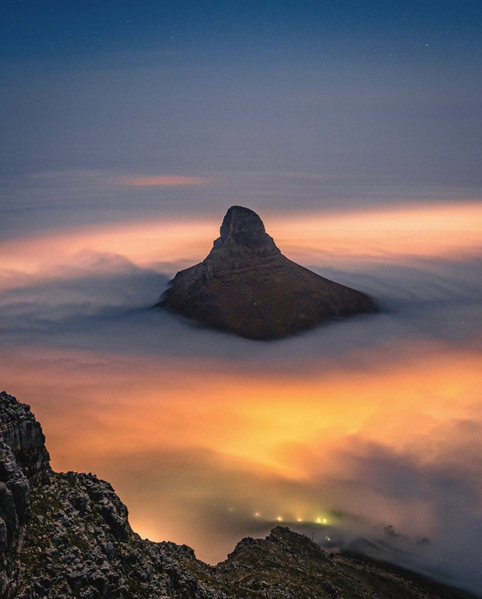 Lion’s Head closed! ⚠️

Due to the nature of the trail, the inability of visitors to maintain safe social distancing and regular contact in the use of the chains and ladders, makes it a high risk trail. Not safe for users to access the area. ⛰

📸: @LifeOfMikeZA

#LionsHead