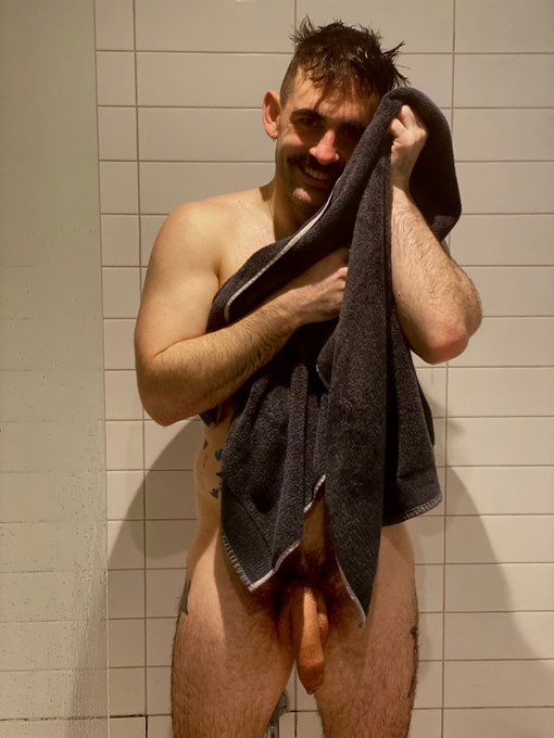 Washing off the week 🧼 👨🏻 🍆 🚿   Full Video on #OnlyFans  https://t.co/JL4TXBLKGv   20% off ends soon<a href="/tag/onlyfans"class="tags"><span>#onlyfans</span></a>
