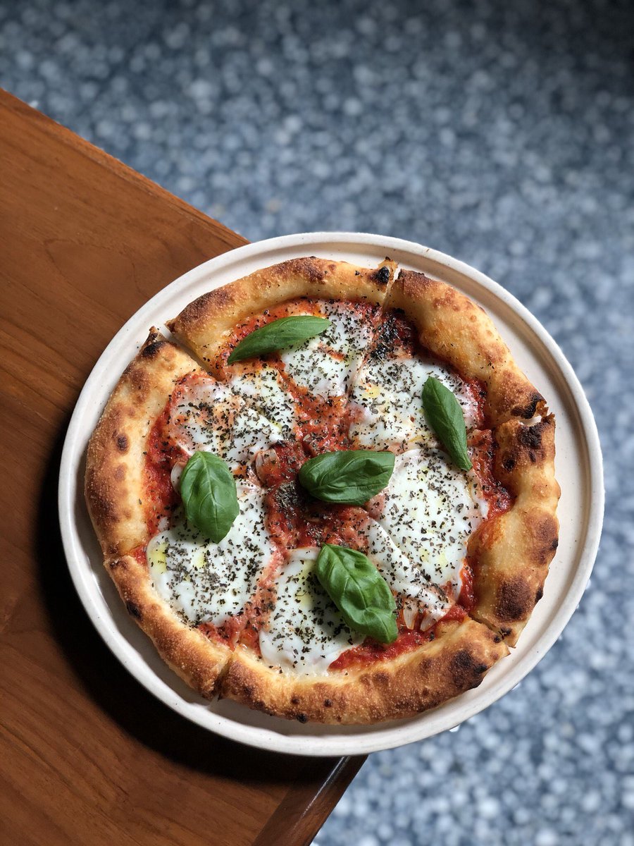 americanobombay's tweet photo. 'Bufala' - Buffalo Milk Mozzarella, Tomato, Garlic, Dried Oregano, Basil

For delivery all across Bombay, click the link in our bio or WhatsApp us at +91 93211 04682.
#AmericanoAtHome https://t.co/oCzmHUlx21