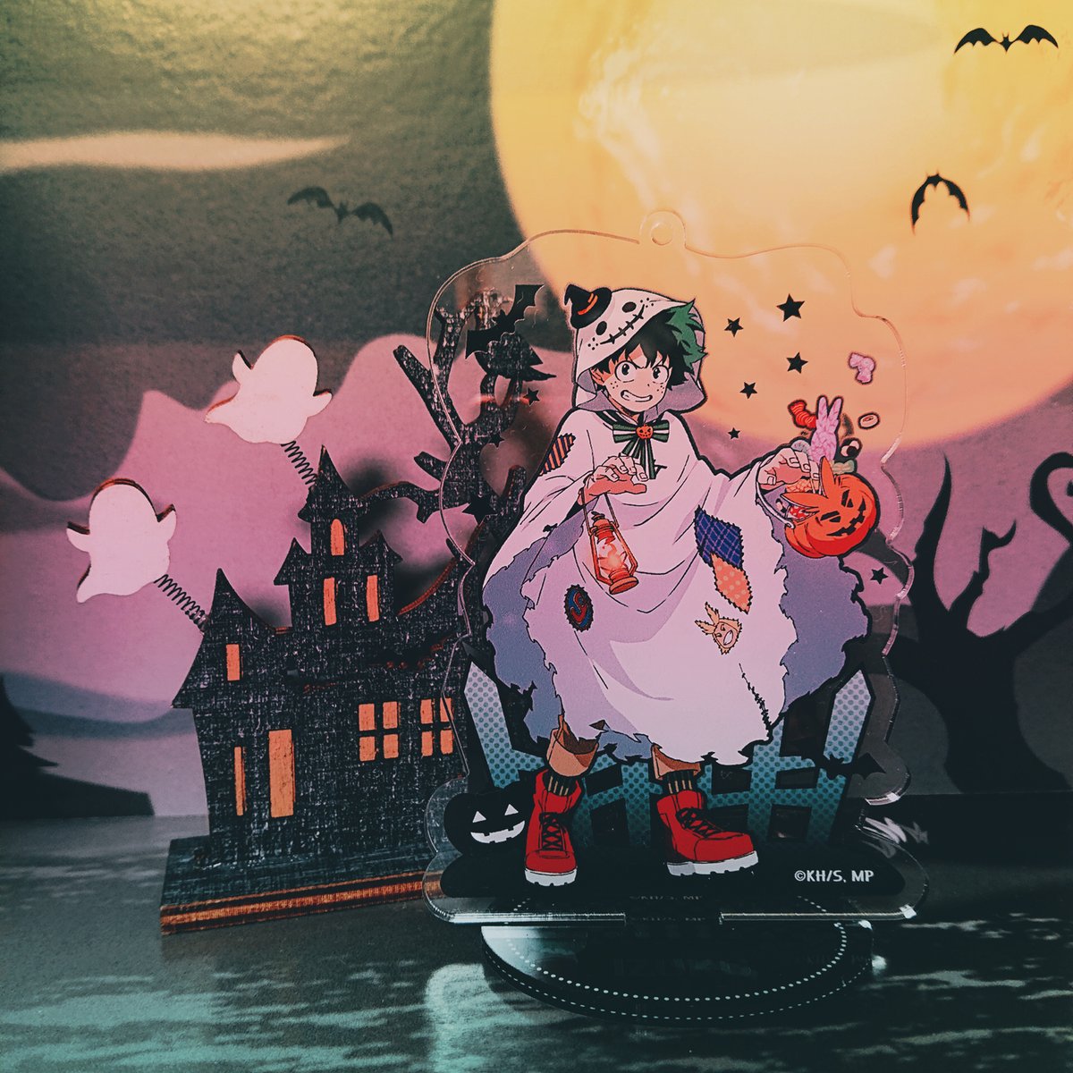 うわさに聞いていたセリアのハロウィングッズ（背景とオブジェ）、あまりにも最高ですごい🎃🎃👻🦇