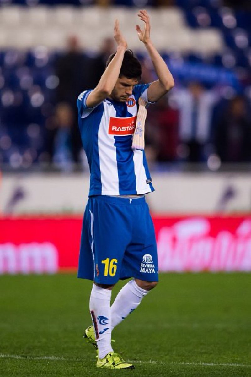 javiers62's tweet photo. Gracias @JaviLopez16, siempre en mi corazon por todos estos años de espanyolismo, #OrgulloPerico 💪#capitan #rcde https://t.co/qqaIn2SvmO