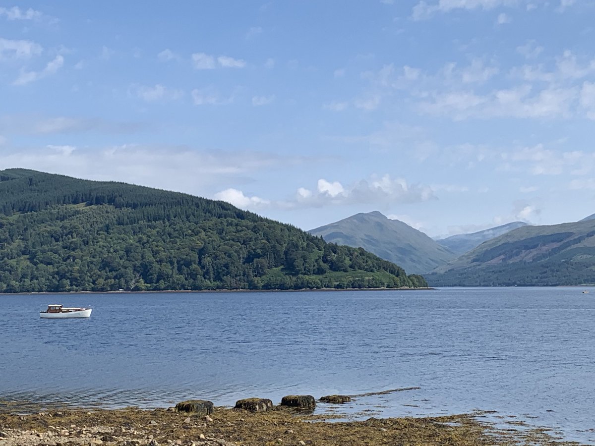 Relaxing holiday in #Scotland - weather, scenery, attractions and welcome ⁦<a href="/LodgeLochLomond/">LodgeOnLochLomond</a>⁩ or ⁦<a href="/MarResort/">Mar Hall Hotel</a>⁩ all great #travel #holiday #wildlife #mountains #lakes