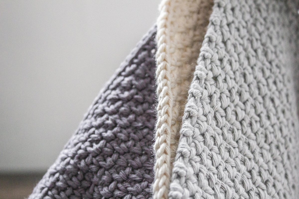 MelanieSarling's tweet photo. SO EXCITED to be able to share my shop with you! you can now purchase crochet patterns directly from my site 🙌

> photo + video support 📽️
> choose UK / US crochet terms 🧶
> buy 2 get 1 free with code YARNARMY 💪

my shop: https://t.co/eWQ6qvF3KS
etsy: https://t.co/69hSvhq36J https://t.co/hp6uX7gFTB