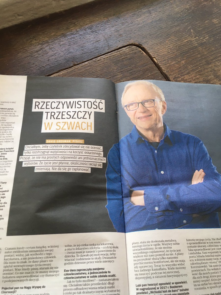 marcinkube's tweet photo. Z Davidem Grosmanem o jego nadchodzącej powieści, o Nagiej Wyspie, o kowidzie, Amosie Ozie i różnicy między narracją a opowieścią. Do poczytania w weekendowym #PlusMinus #Rzeczpospolita https://t.co/CvHWJuLiCo