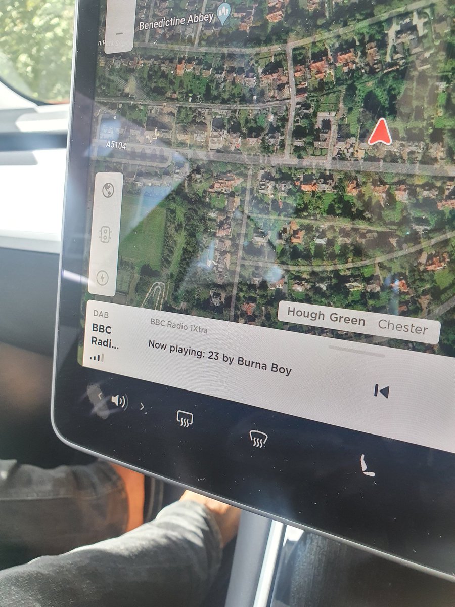 Molawa__'s tweet image. When your @burnaboy request gets played on @1Xtra by @JeremiahAsiamah #twiceastallalbum  🚀🎙️🦍🇳🇬