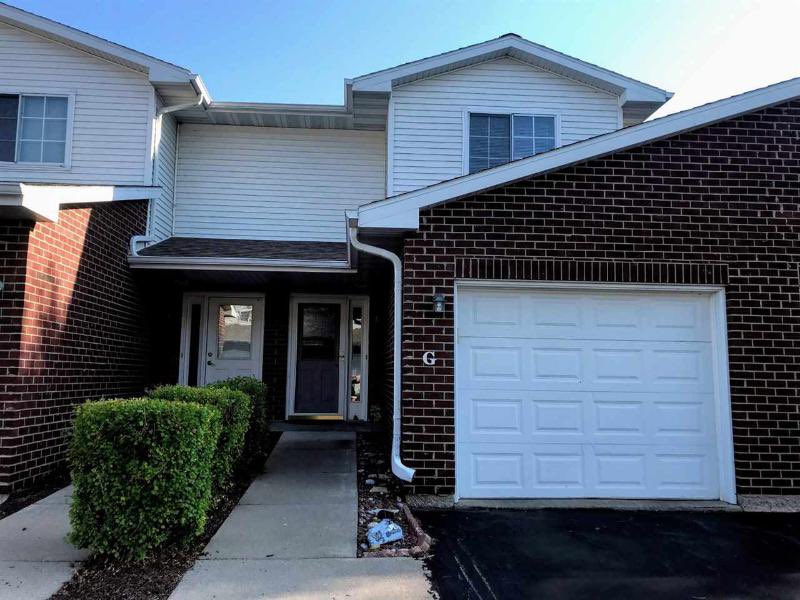 Beautiful new condo listing in Suamico!  Call me for more information 920-609-5502 apps.24x7sync.com/pa6/?s=jXbd84q…