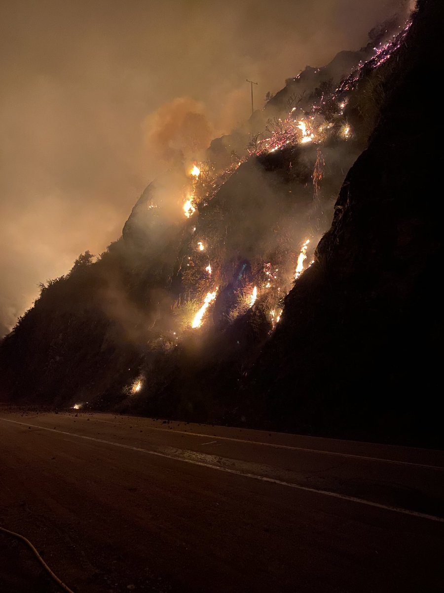 CaitlinKSBW's tweet image. The #DolanFire in Big Sur has grown to 8,500 acres and is 0% contained. There are now 400 personnel on the fire but Big Sur Fire says it’s not the response you’d typically see on a fire of this magnitude and they expect this fire to be here a long time. Photo credit Marcus Foster