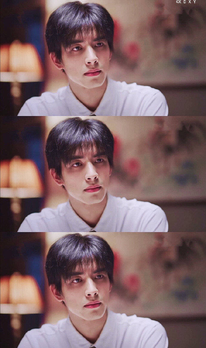 The gazes that hold the power to make ma heart shivering © on pics  #SongWeilong #GoAhead