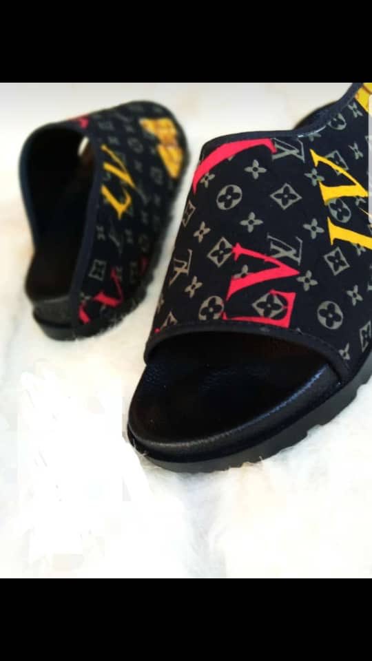 Abdulhakeem4r's tweet image. Quality and affordable shoes are available for sale                                                 pls help me reach customers with just a retweet 🙏