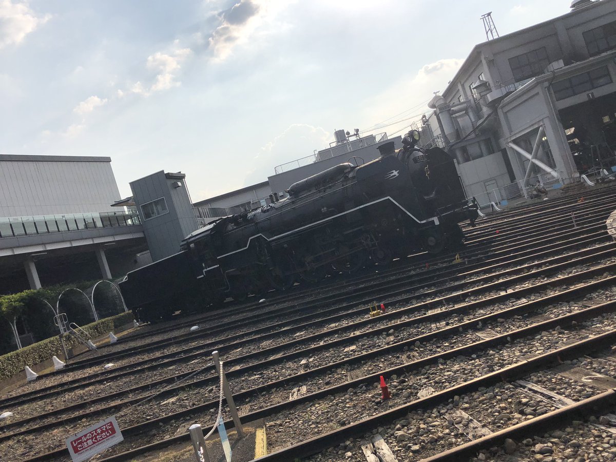 everyday_rowing's tweet image. この前、練習後に思いたって小学生ぶりに行ってきた

個人的にD52の重厚感が大好きだった。
あとC62 2 のツバメマークも。