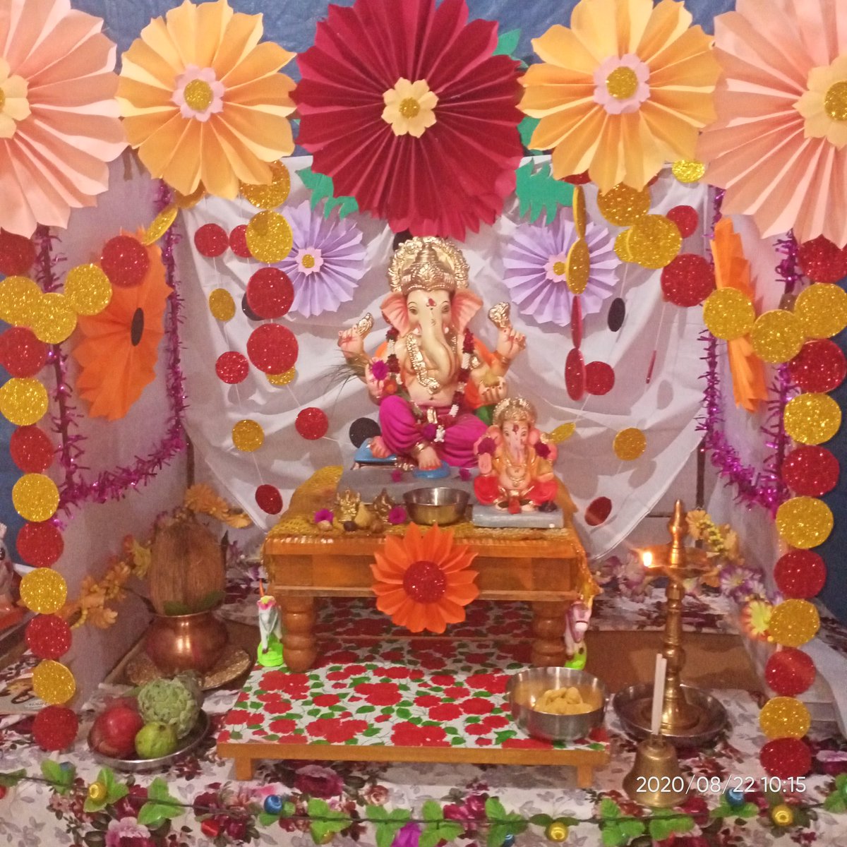saurabh_tambe_'s tweet image. गणपती बाप्पा मोरया, मंगलमूर्ती मोरया! #GaneshChaturti
#GanpatiBappaMorya 
#GaneshaChaturthi2020