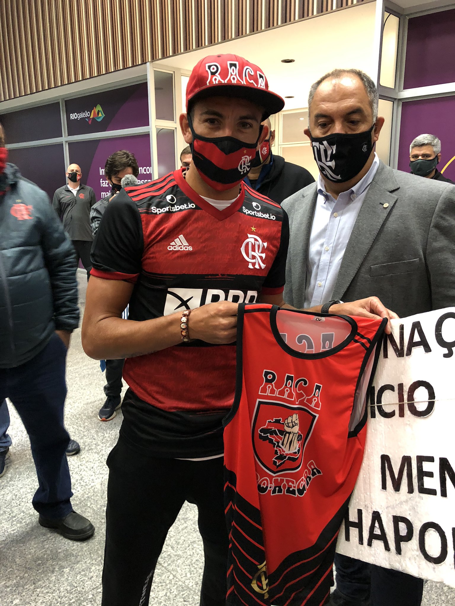 Nem o FLAnalista resiste a um Raça - Flamengo Esports