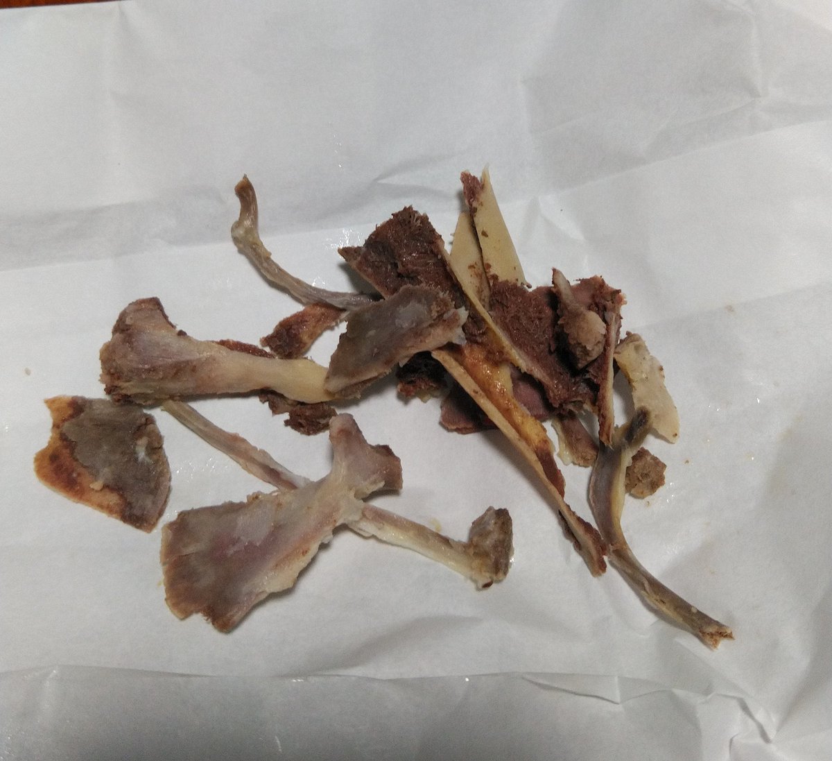 ケンタッキーの骨髄ってみんな食わんの フライドチキンは骨バリバリ噛み砕いて骨髄チューチューするよね Togetter ケンタッキーの骨髄ってみんな食わんの フライドチキンは骨バリバリ噛み砕いて骨髄チューチューするよね Togetter