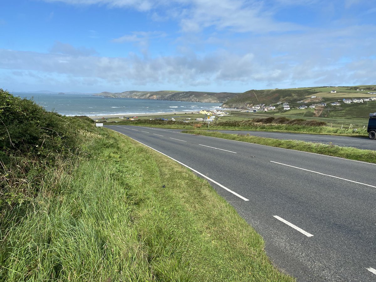 ChrisScuz's tweet photo. Looking good in west Wales #differentholiday https://t.co/JId7baiGAE