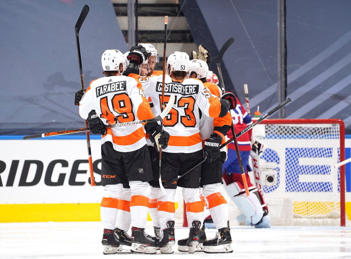 NHLFlyers's tweet photo. Good morning, Philly. #AnytimeAnywhere https://t.co/yAMM4rFVhQ