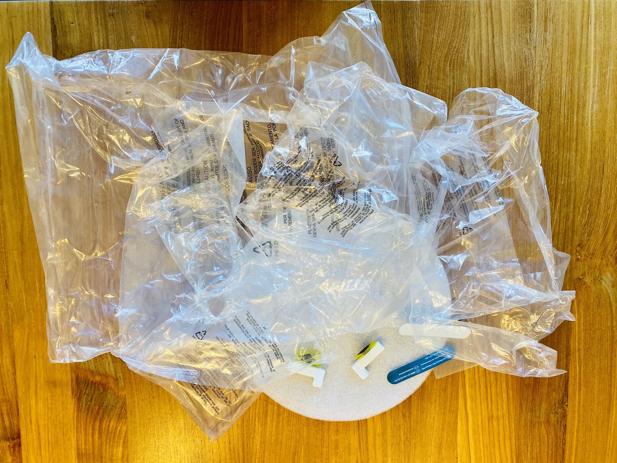 AxelTelzerow's tweet photo. Wann hört das endlich auf?
Plastik-Overkill wie hier beim neuen #DeebotU2Pro von @ecovacsrobotics
#NoPlastic #IMTEST https://t.co/B5QfIRngpn