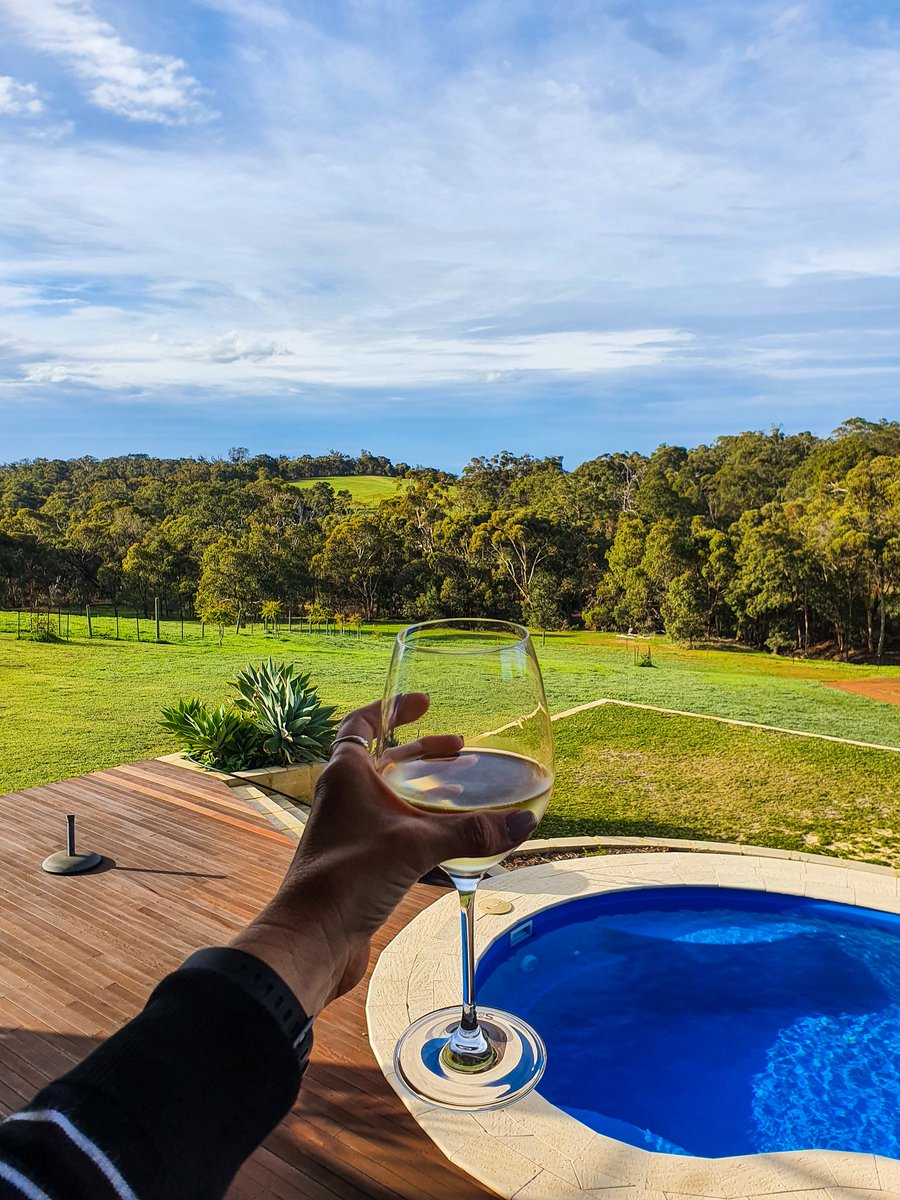 Ozi_Jess's tweet photo. Chittering weekend because COVID-19 is helping me explore my backyard. I ❤WA
#perthisok #tweetperth #soperth @WestAustralia
@Kat_Dumont https://t.co/ify85o8F25