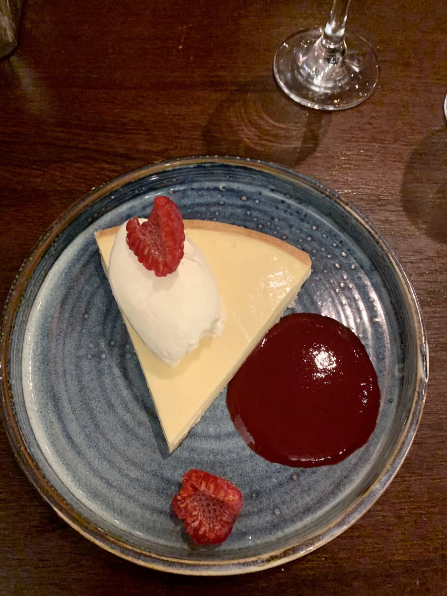 Loved our first visit to @greensveggie to celebrate our anniversary! Food was gorgeous and we were so well looked after! ☺️Highly recommend! 🥂😋 <a href="/simonrim/">simonrimmer</a>