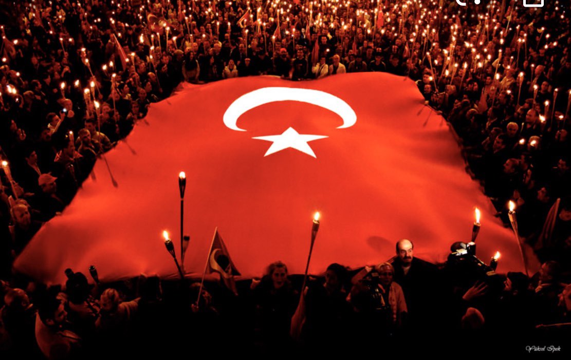 Doğum günümü , gerek burdan , gerek arayarak kutlayan tüm arkadaşlarıma ve değerli takipçiletime çok teşekkür ediyorum. 👋👋👋👋👋