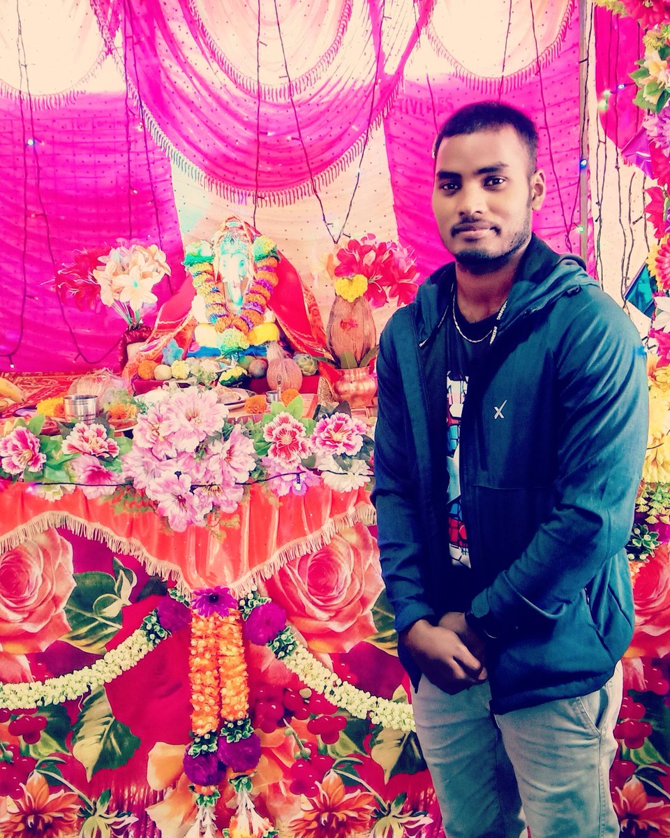 ImpureLAL's tweet photo. Wish you Happy Ganesh Chaturthi🙏🙏🙏... #Lalprasad https://t.co/VJ2k7VTL33