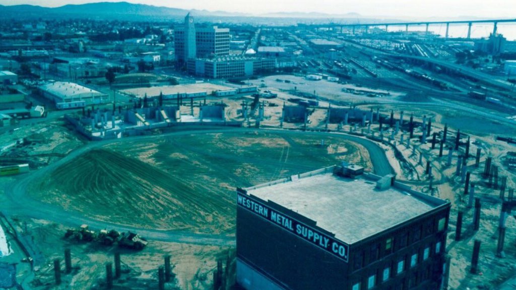 MLB Cathedrals tweet media