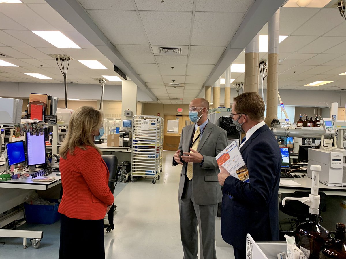 MarshaBlackburn's tweet photo. Tennessee companies are continuing to step up and join the fight against COVID, and Aegis lab in Nashville is a perfect example. I saw first hand how a recent @HHSGov funding award will expand Aegis’ COVID-19 testing capacity. @AegisSciences https://t.co/Tz2Tw64LfL