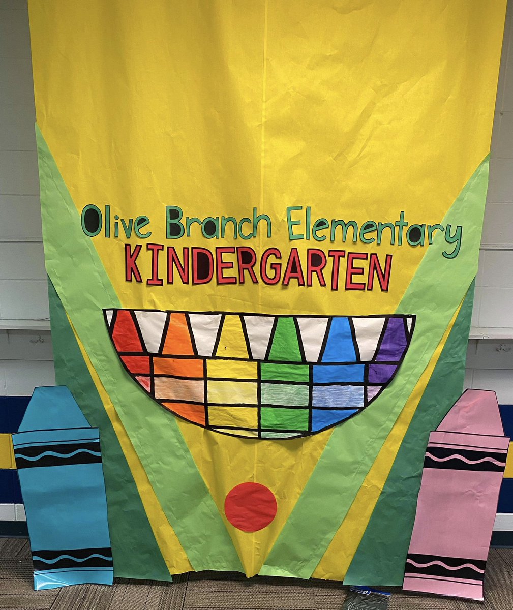 OBESKinder's tweet photo. We had a great first week of Kindergarten at OBES! 💙💛🖍✏️ #Proud2bOBE #TeamDCS https://t.co/MwUdc0JT8c
