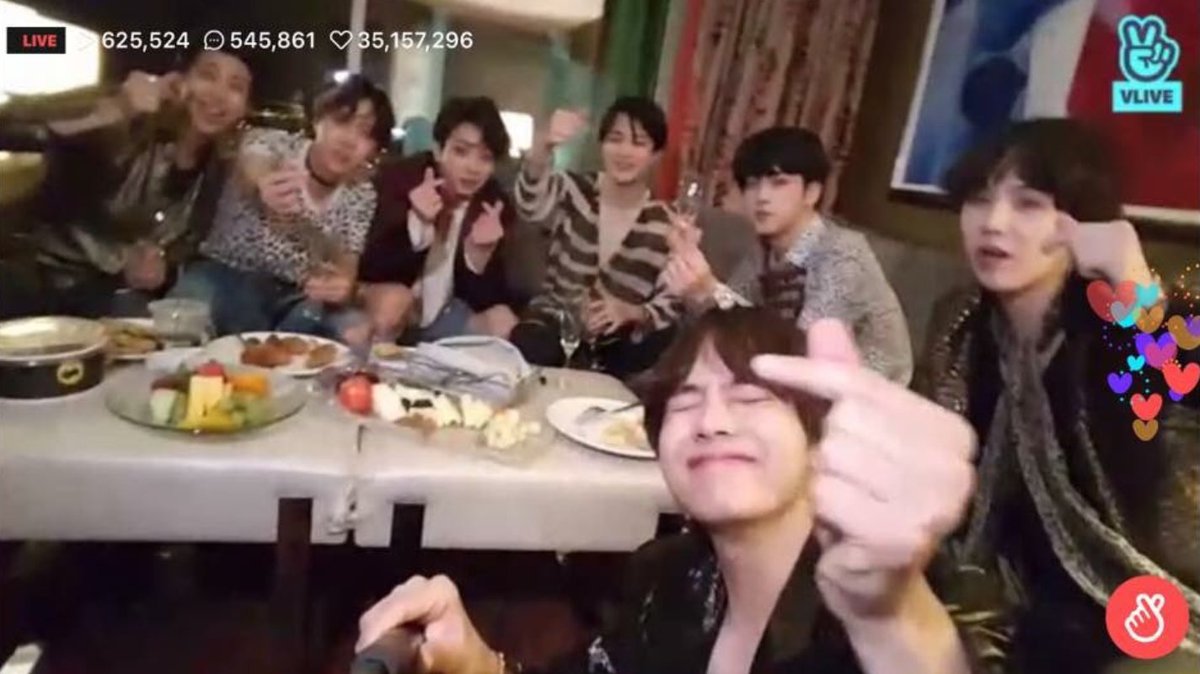 bangtan went to bbmas remember the shitty livestreams but we were so happy and then they went on vlive instead of going to the after party (may 2018)