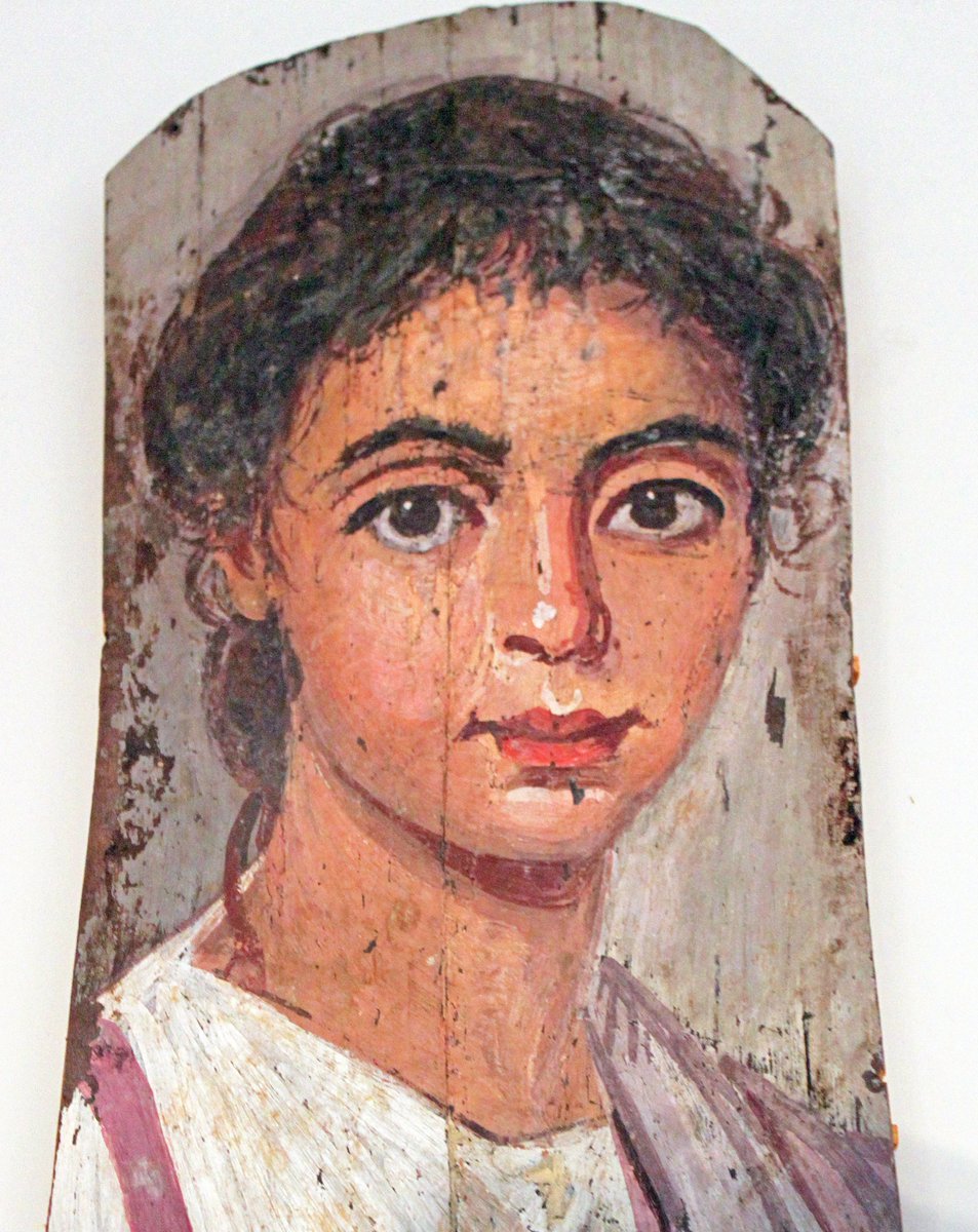 1) It's easy to forget that the ancient world was made up of real people with familiar hopes and fears; where life for many was a daily struggle against poverty, crime and disease. Let's remember one of them: Julia Restuta was a young girl that lived almost two millennia ago...